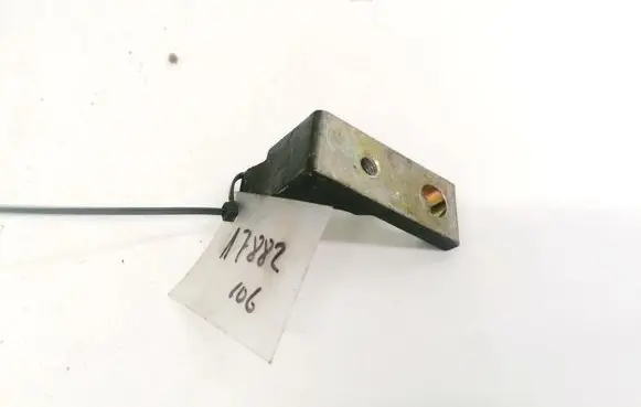 Alfa Romeo 159 Rear door lower hinge