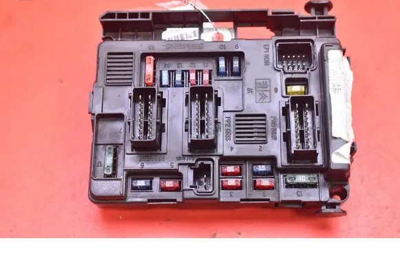 Fuse box set