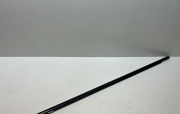 Audi Q8 Rear door glass trim molding 4m8839476c 9620408000