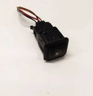 Volkswagen Golf IV Fuel tank opening switch 3B0959833A