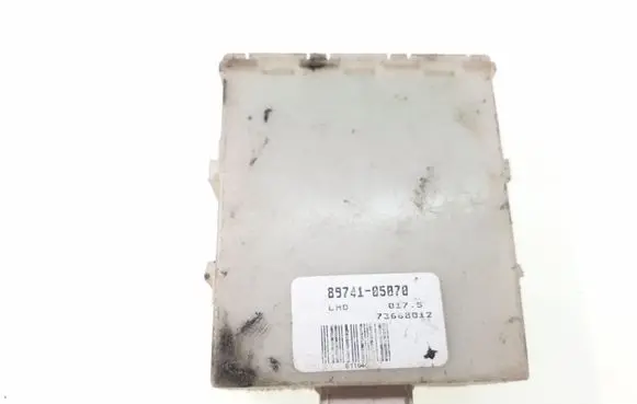 Toyota Avensis T250 Door control unit/module 8974105070 73668012