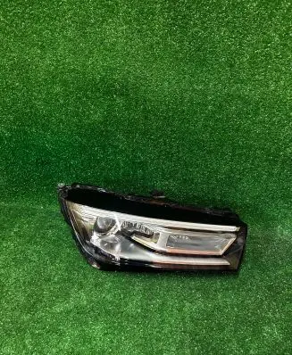 Audi Q5 SQ5 Headlight/headlamp 80A941006