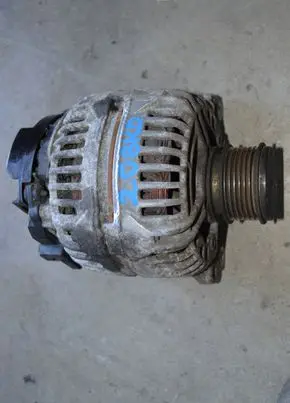 Skoda Octavia Mk2 (1Z) Generator/alternator 06F903023F 0124S25066