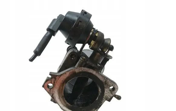 Alfa Romeo 156 Throttle valve