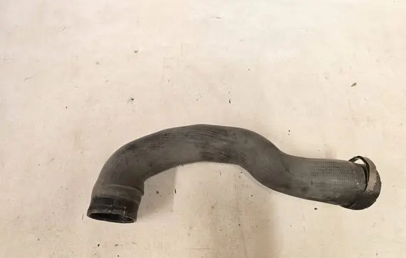 Opel Zafira B Intercooler hose/pipe 55557038 315840884