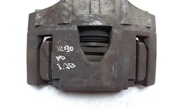 Volvo XC90 Front brake caliper 30657307
