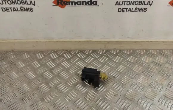 Opel Zafira C Turbo solenoid valve 55566898 170307300