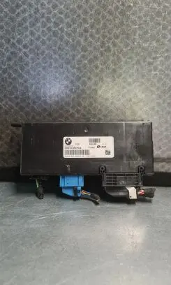 BMW X3 F25 Gateway control module 9232163 61359232163