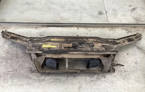 Volvo S60 Top upper radiator support slam panel 9190725