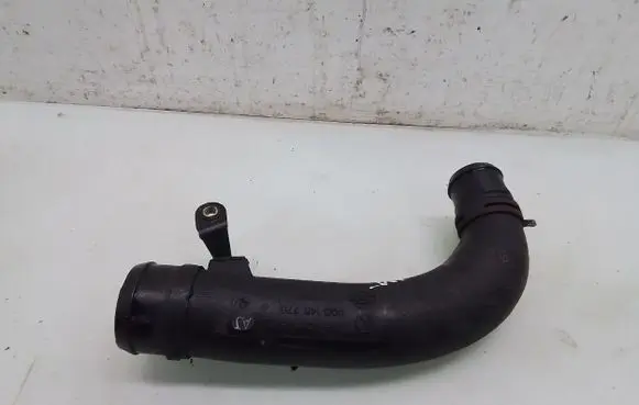 Volkswagen Fox Intercooler hose/pipe