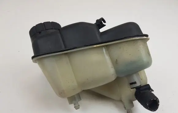 Mercedes-Benz E W212 Coolant expansion tank/reservoir 2115000049