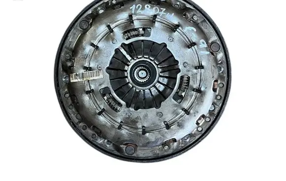BMW 3 E90 E91 Clutch set kit 21217577479 7577479 21217567830