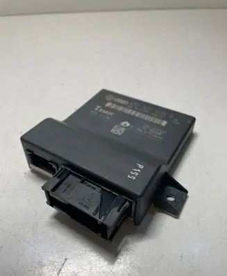 Audi A6 S6 C6 4F Gateway control module 4F0907468B 4F0910468A