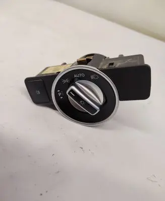 Light switch