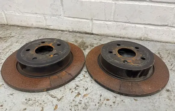 Toyota C-HR I Rear brake disc