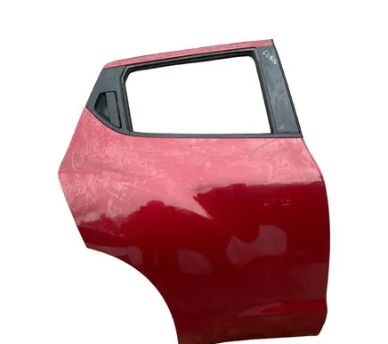 Nissan Juke I F15 Rear door