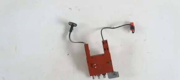 Volvo S60 Aerial antenna amplifier 30679283 13003800