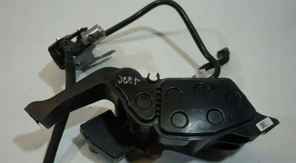 Jeep Compass Intake resonator 