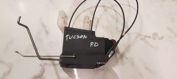Hyundai Tucson LM Front door lock