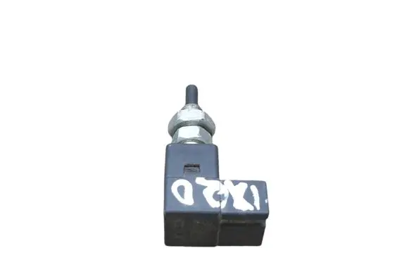 Hyundai ix20 Clutch pedal sensor 6B22