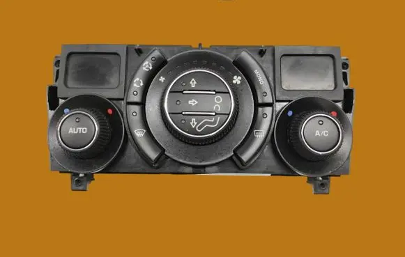 Peugeot 3008 I Climate control unit 96738322XT