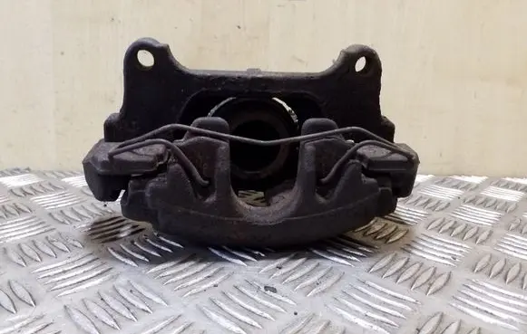 Volkswagen Eos Front brake caliper