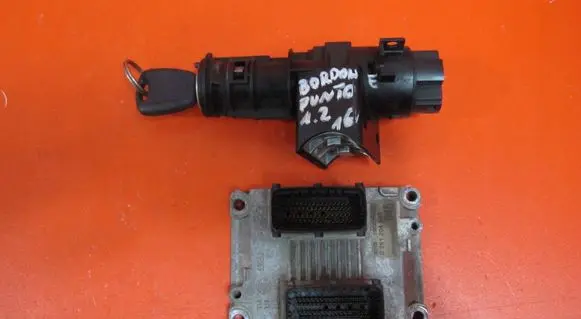Fiat Punto (188) Engine ECU kit and lock set 0261204983