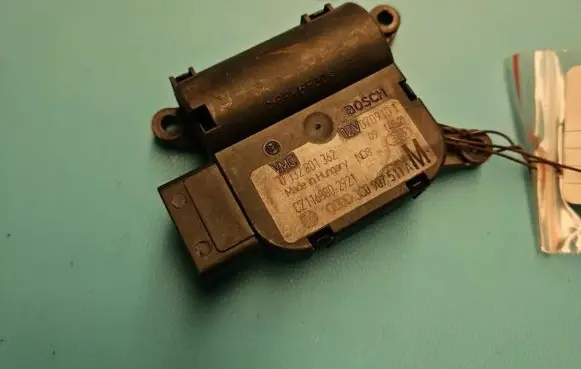 A/C air flow flap actuator/motor