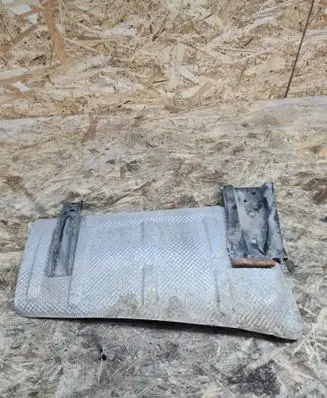 Mercedes-Benz E W211 Exhaust heat shield