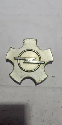 Opel Omega B1 Original wheel cap 8512689 90496747K 90468692