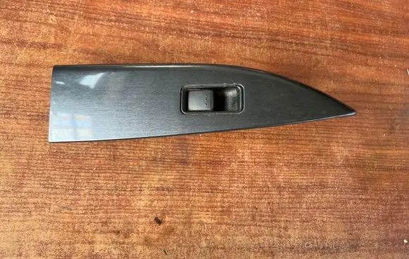 Mazda 6 Electric window control switch GP9G66380