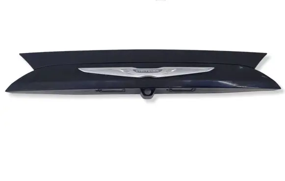 Chrysler Pacifica Trunk door license plate light bar 5UT85TRMA 5W186