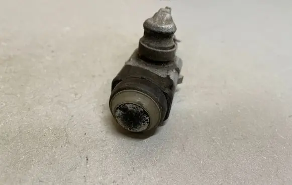 Mercedes-Benz CLS C219 Parking PDC sensor 0015427418