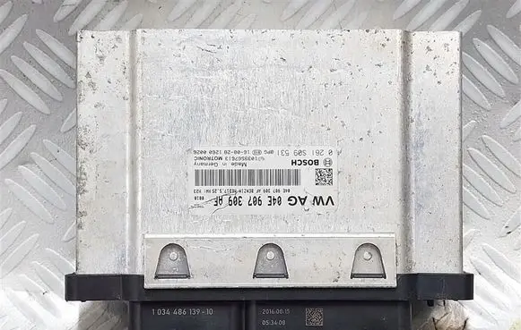 Skoda Rapid (NH) Engine control unit/module ECU 04E907309AF