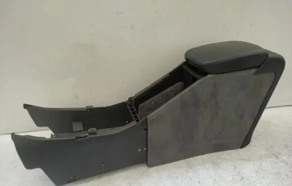 Saab 9-5 Armrest
