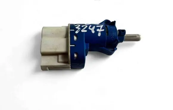 Volvo S60 Brake pedal sensor switch 30773936