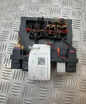 Audi A6 S6 C6 4F Comfort/convenience module 3G0937049