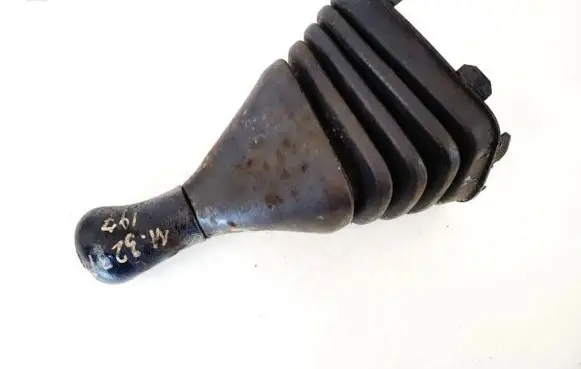 Mazda 323 F Gear lever shifter trim leather/knob