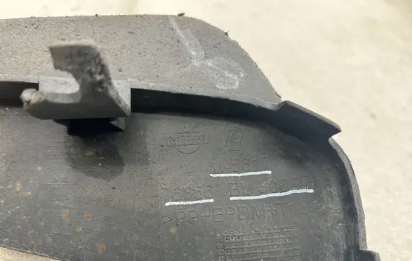 Nissan Almera Tino Third/center stoplight M5617 76856 BU300RH