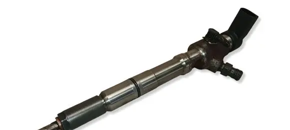 Volkswagen Touran II Fuel injector 03L130277B