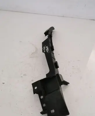 Opel Insignia A Front bumper mounting bracket 13250571