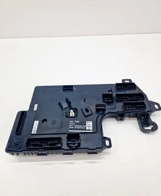 Tesla Model 3 Comfort/convenience module 107867390K