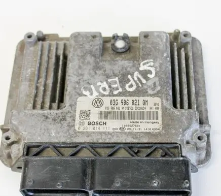 Skoda Octavia Mk2 (1Z) Engine control unit/module 03G906021QM
