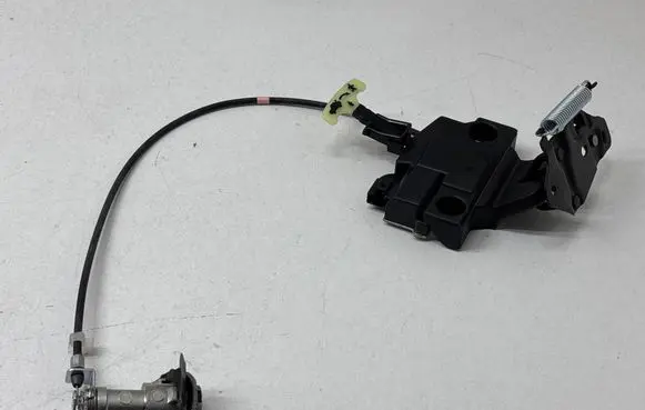 Subaru Legacy Tailgate/trunk/boot lock/catch/latch 19506A