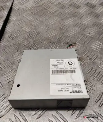 Antenna control unit