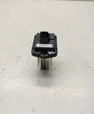 KIA Optima Heater blower motor/fan resistor 022010T08 22010T08