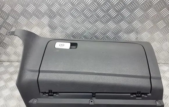 Volkswagen Golf V Central console drawer/shelf pad 1K1857290