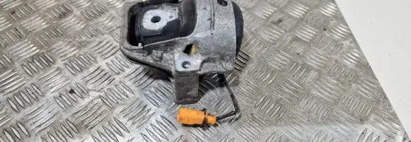 Audi A5 Sportback 8TA Engine mount bracket