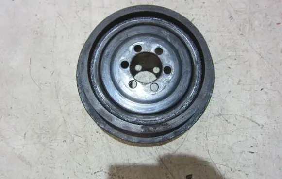 BMW X3 F25 Crankshaft pulley 11237573655