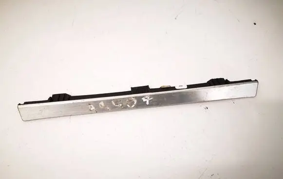 Volkswagen PASSAT B6 Other interior part 3C0858336